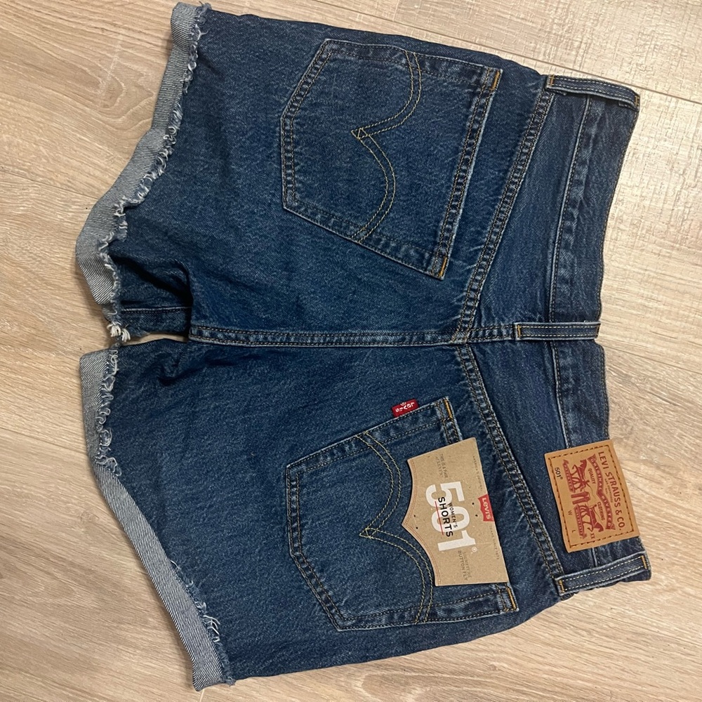 NWT Levi’s 501 Jean Shorts